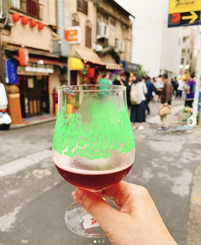 誰にも邪魔されないひとりだけの時間 あなたの おひとりビール 教えてください ビール女子 誰にも邪魔されないひとりだけの時間 あなたの おひとりビール 教えてください ビール女子