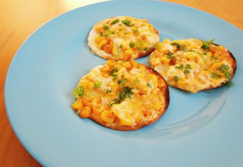 今夜はコンビニおつまみ セブンイレブン 焼きとうもろこし を自己流アレンジ ビール女子