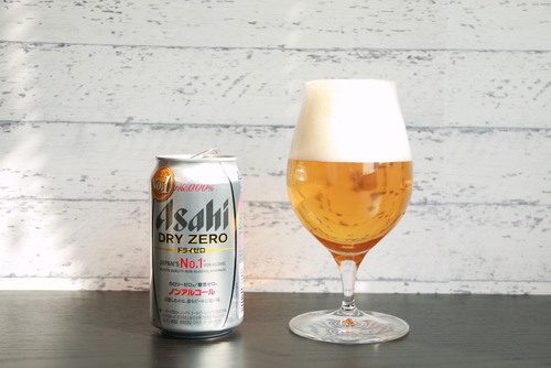 ノンアルビール「アサヒドライゼロ」泡ジョッキ缶が登場！“ビールを